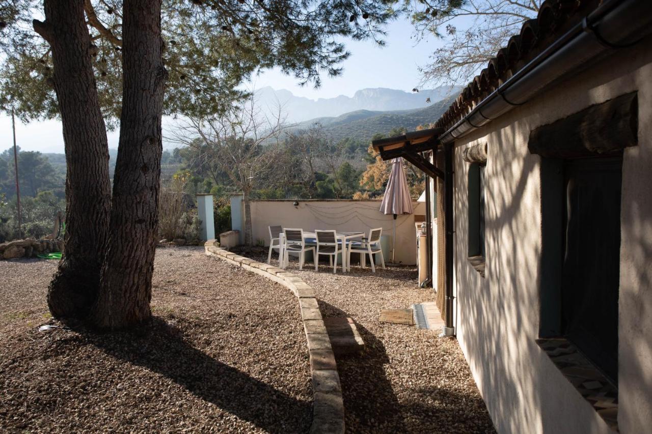 Rasquera Wonderful Comfortable Finca In The Burga Valley מראה חיצוני תמונה